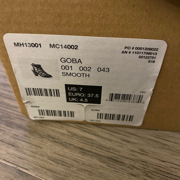 Call It Spring | Goba Cut-Out Mid-Heeled Sandals - Picture 3 of 3